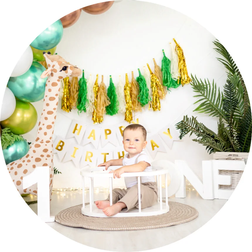1st Birthday Balloon Decoration in Mumbai