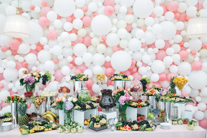 Read more about the article How to Choose the Perfect Balloon Decorations for Your Mumbai Event